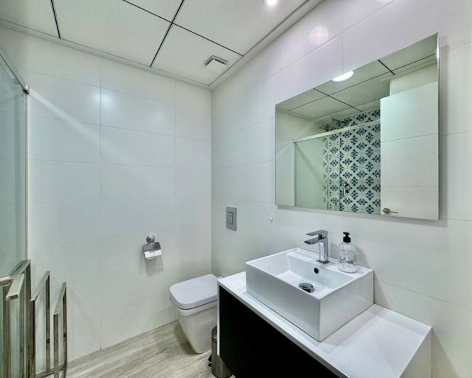 Image No.18-2 Bed Apartment for sale