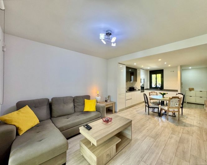 Image No.25-2 Bed Apartment for sale