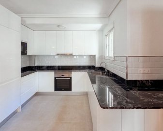 1642347lg