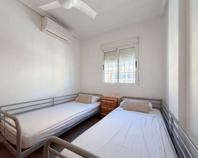 Image No.25-3 Bed Townhouse for sale