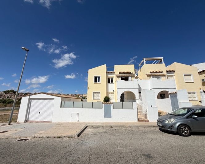 Image No.23-2 Bed Apartment for sale