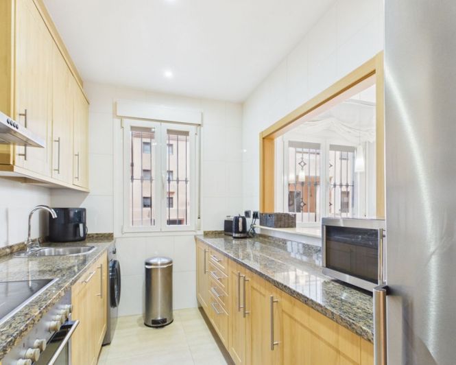 Image No.12-3 Bed Apartment for sale