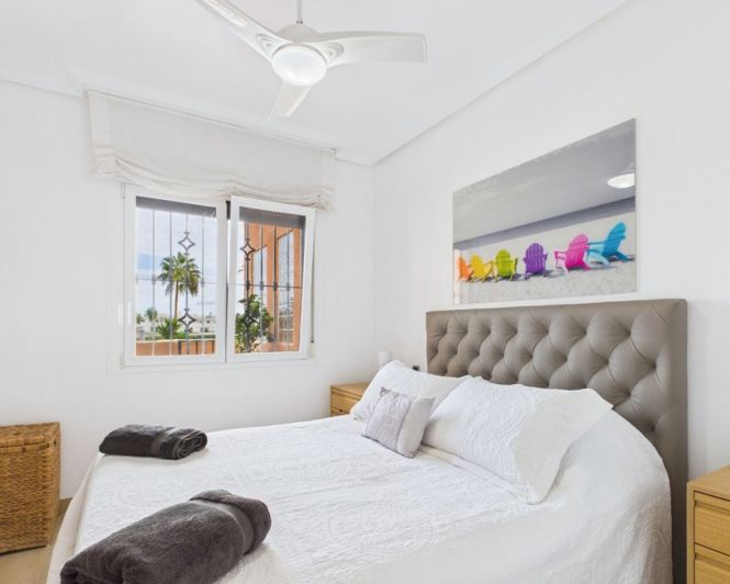 Image No.25-3 Bed Apartment for sale