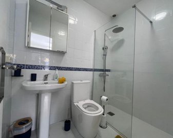 1651679lg