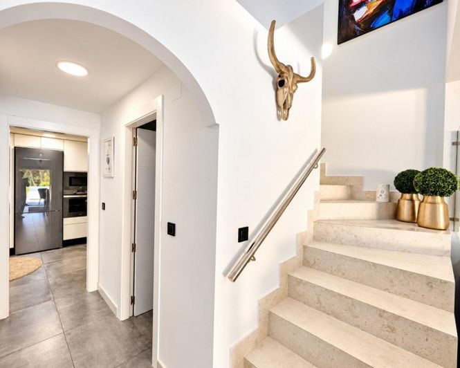 Image No.28-3 Bed Villa for sale