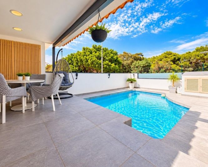 Image No.3-3 Bed Villa for sale