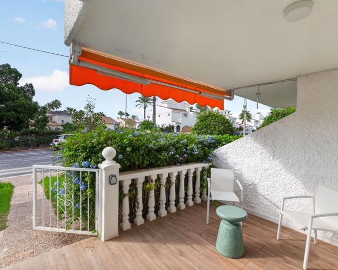 Image No.18-2 Bed Townhouse for sale
