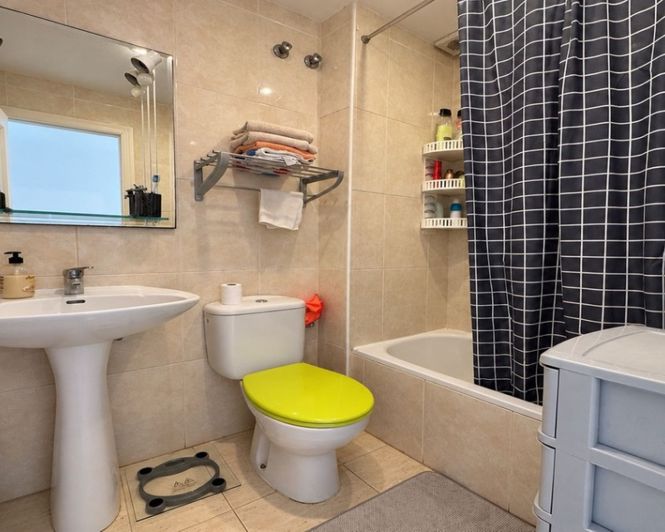 Image No.12-2 Bed Apartment for sale