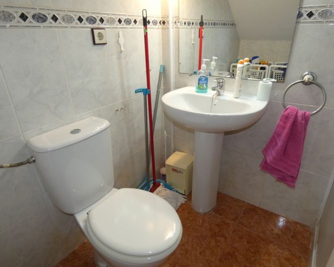 Image No.22-3 Bed Townhouse for sale