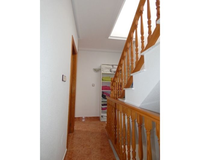 Image No.35-3 Bed Townhouse for sale