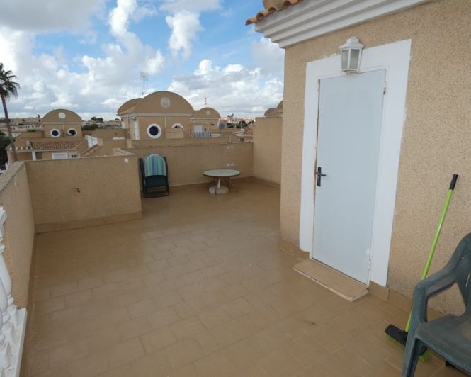 Image No.38-3 Bed Townhouse for sale