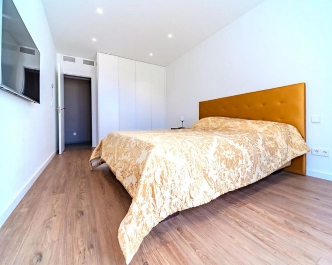 Image No.17-6 Bed Villa for sale