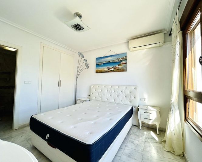 Image No.20-2 Bed Apartment for sale