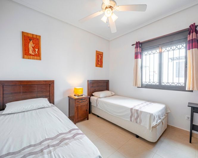 Image No.29-2 Bed Townhouse for sale