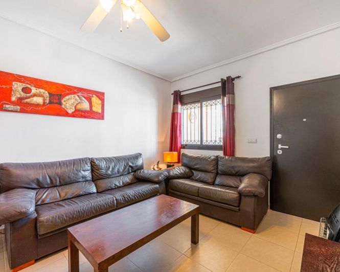 Image No.6-2 Bed Townhouse for sale