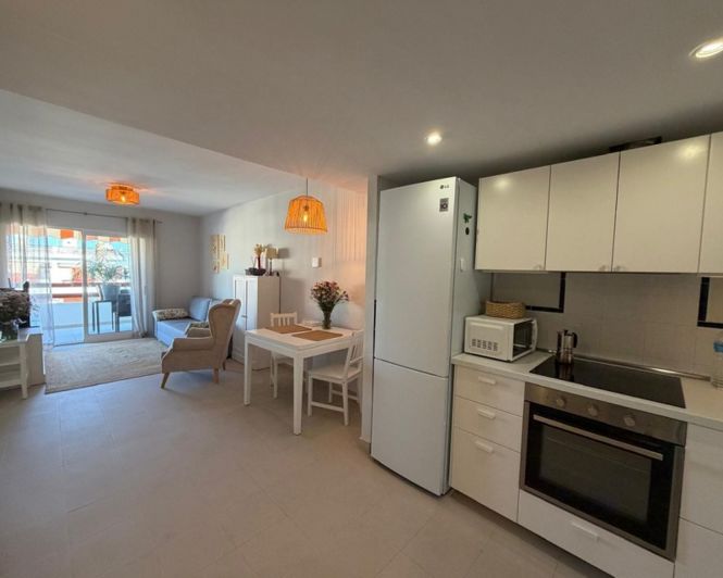 Image No.24-2 Bed Apartment for sale