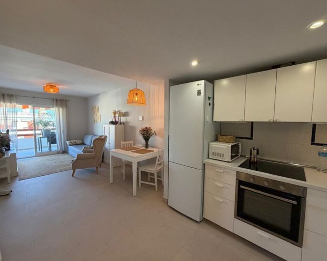 Image No.25-2 Bed Apartment for sale