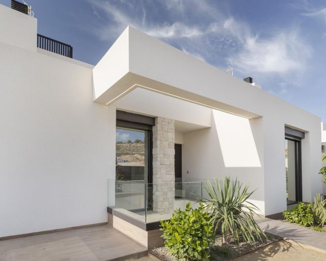 Image No.3-3 Bed Villa for sale