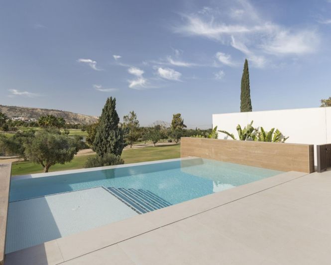 Image No.31-3 Bed Villa for sale