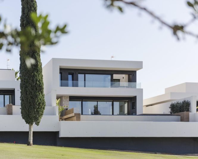 Image No.37-3 Bed Villa for sale