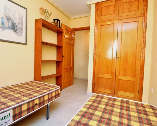 Image No.15-3 Bed Apartment for sale