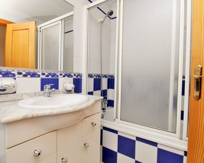 Image No.17-3 Bed Apartment for sale