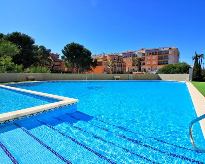 Image No.24-3 Bed Apartment for sale