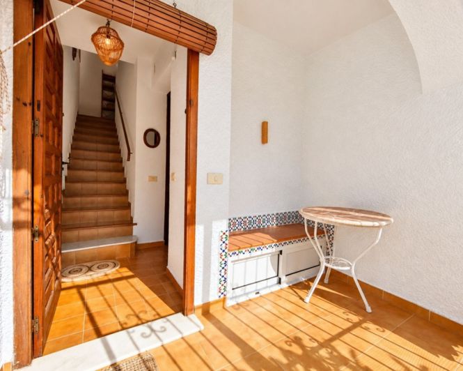 Image No.10-2 Bed Townhouse for sale