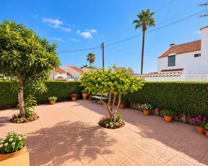 Image No.3-2 Bed Townhouse for sale
