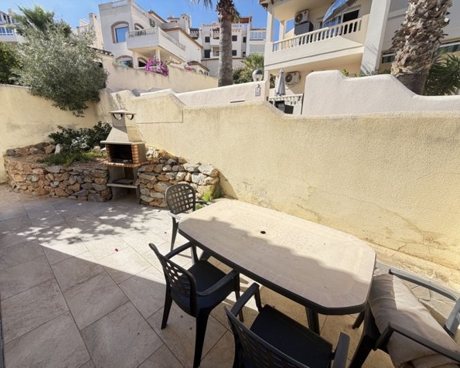 Image No.28-3 Bed Townhouse for sale