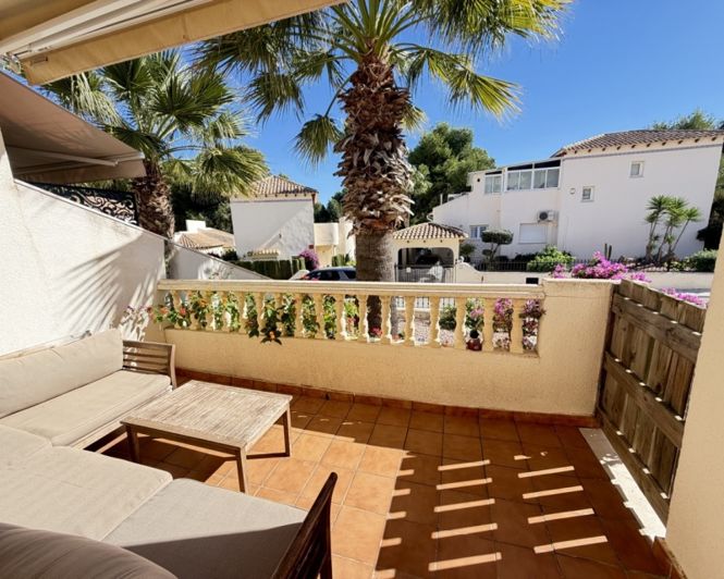 Image No.5-3 Bed Townhouse for sale