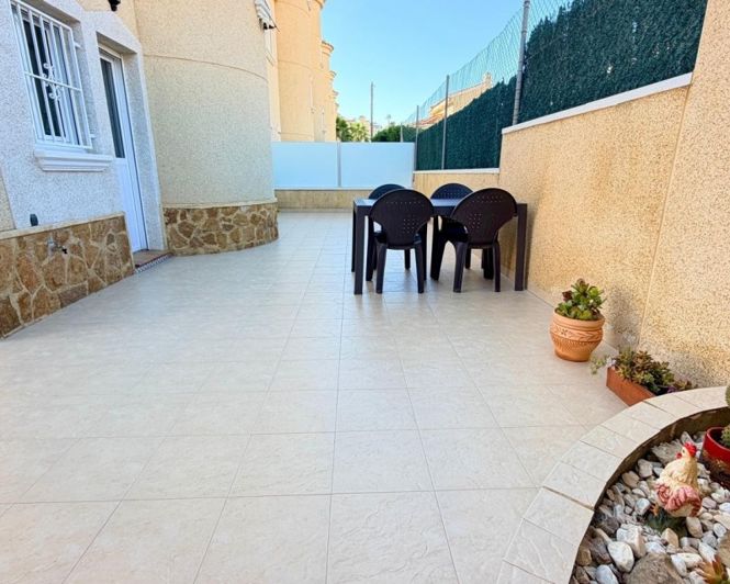 Image No.32-3 Bed Townhouse for sale