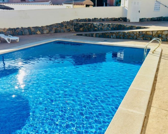 Image No.35-3 Bed Townhouse for sale
