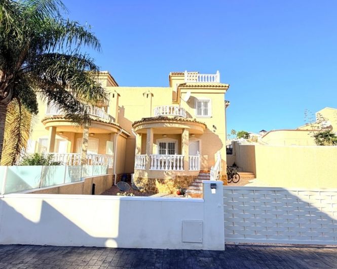 Image No.5-3 Bed Townhouse for sale