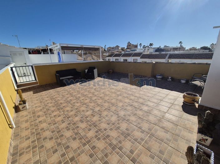 Image No.21-2 Bed Property for sale