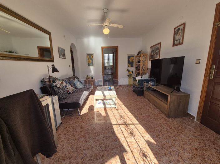 Image No.4-2 Bed Property for sale