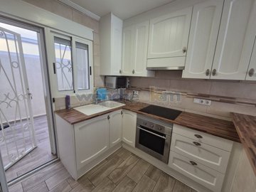 o1jeh42v061vno4f95tci7r1hd12m