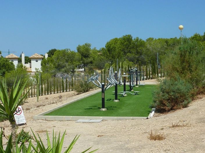 Image No.30-2 Bed Bungalow for sale