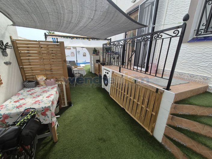 Image No.13-3 Bed Property for sale