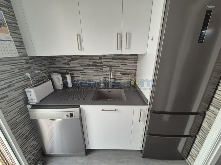 Image No.25-3 Bed Property for sale