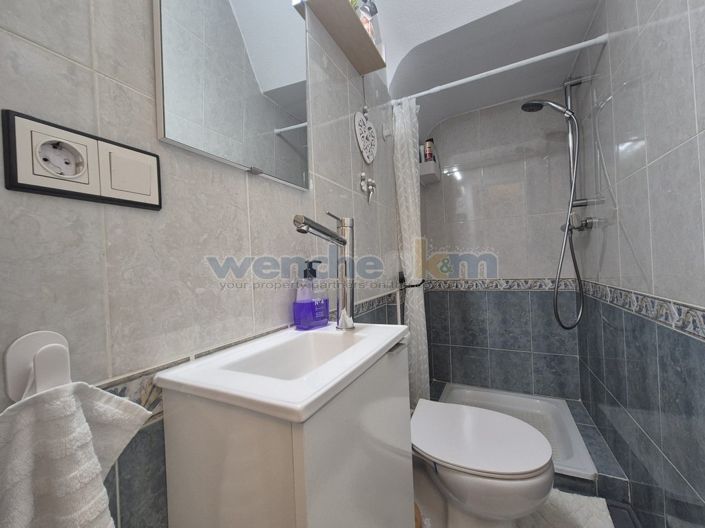 Image No.29-3 Bed Property for sale