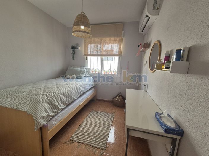 Image No.30-3 Bed Property for sale