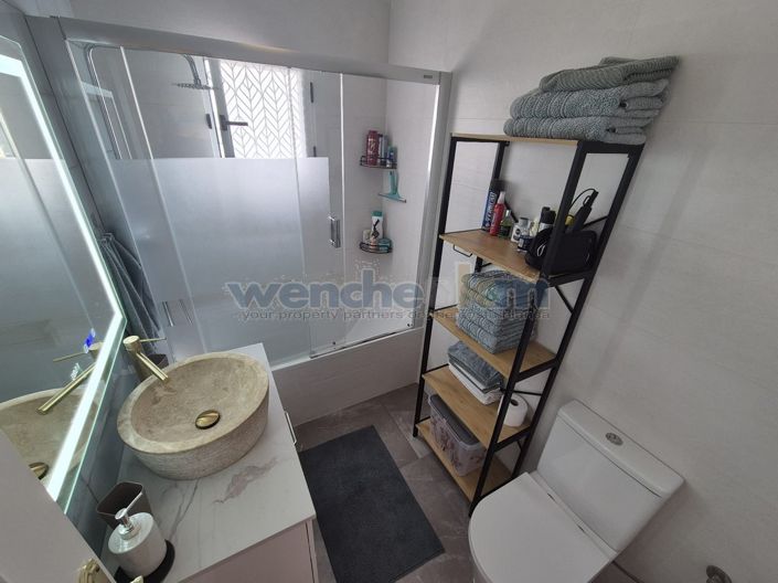 Image No.32-3 Bed Property for sale