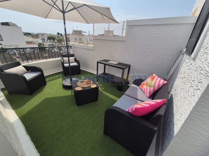 Image No.35-3 Bed Property for sale