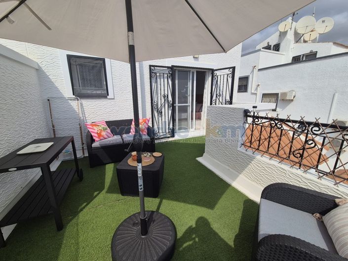 Image No.37-3 Bed Property for sale