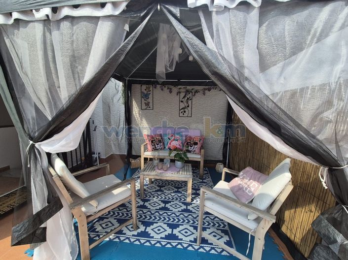 Image No.40-3 Bed Property for sale