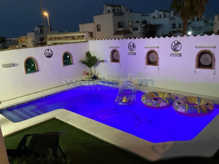 Image No.45-3 Bed Property for sale