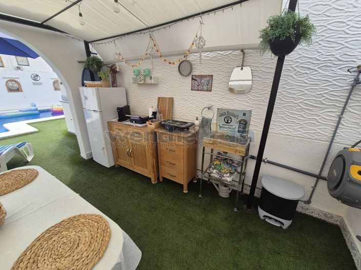 Image No.9-3 Bed Property for sale