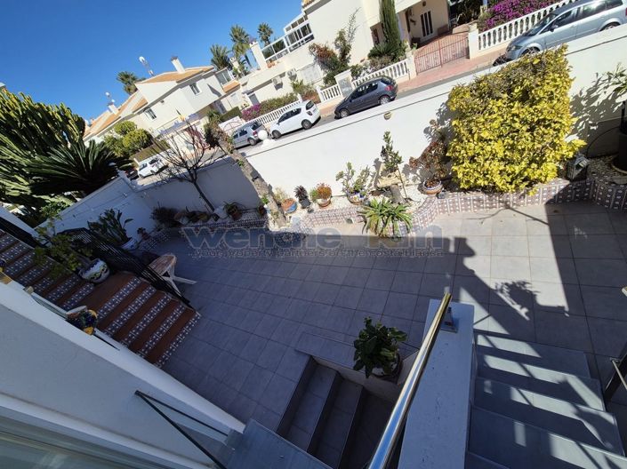 Image No.11-3 Bed Property for sale