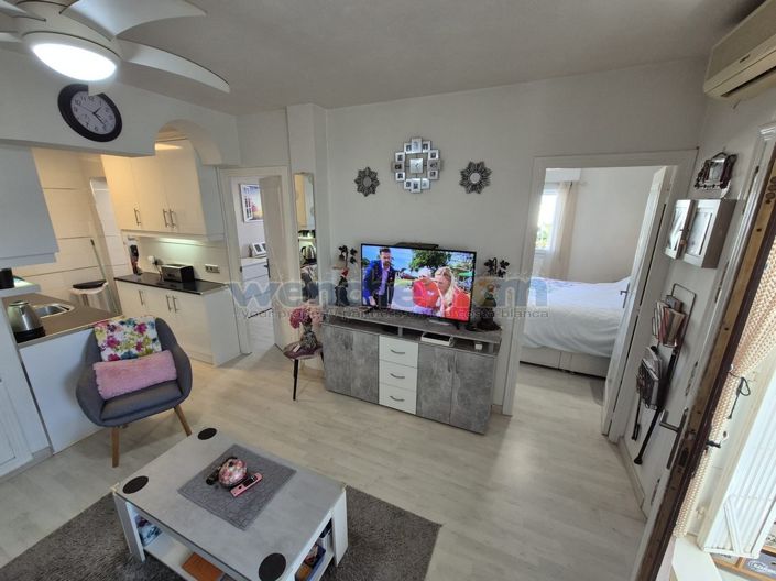 Image No.17-3 Bed Property for sale